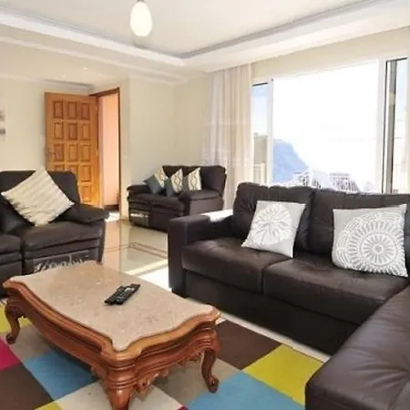 Hasta La Vista Holiday home Arco da Calheta (Madeira)
